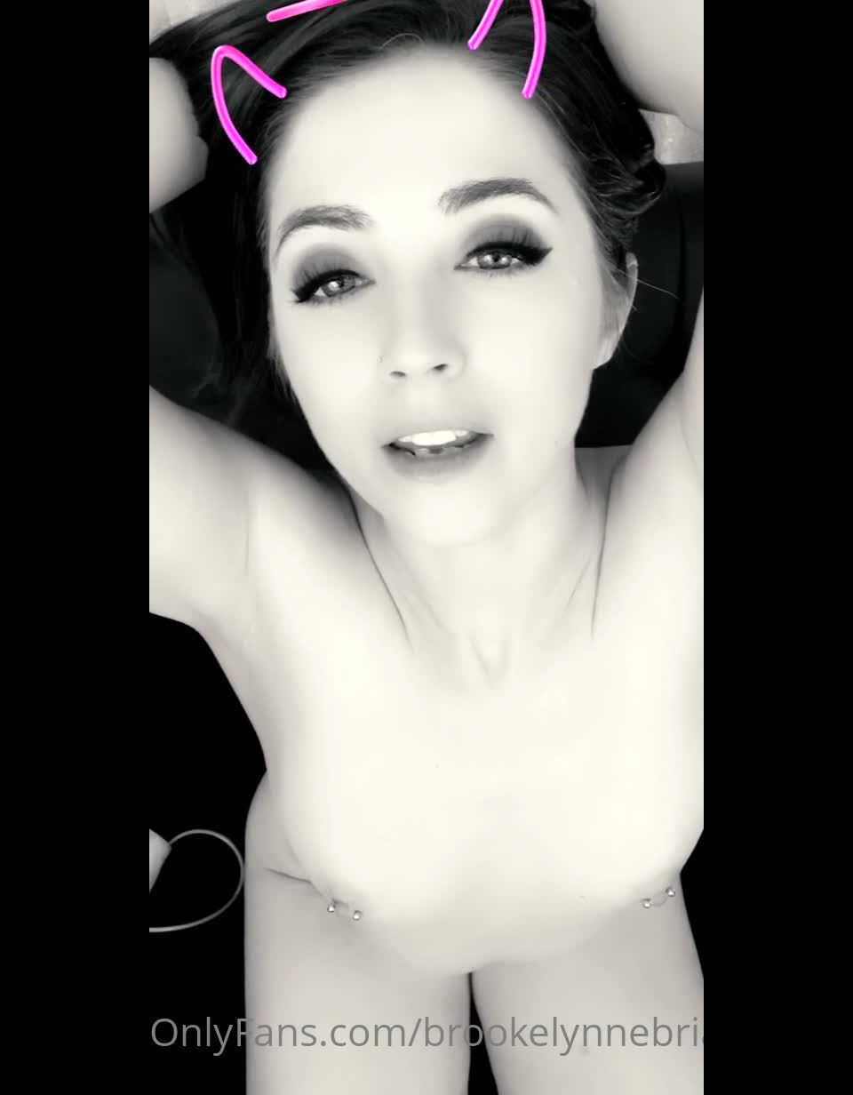 Onlyfans - BrookelynneBriar - Hai all I know that its been a hot minute - 09-11-2020