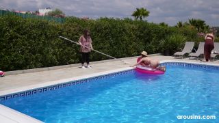 Ruby Shades, Kate Quinn, Sofi Noir, Dee Vine - Fun With The Girls BTS - Teen