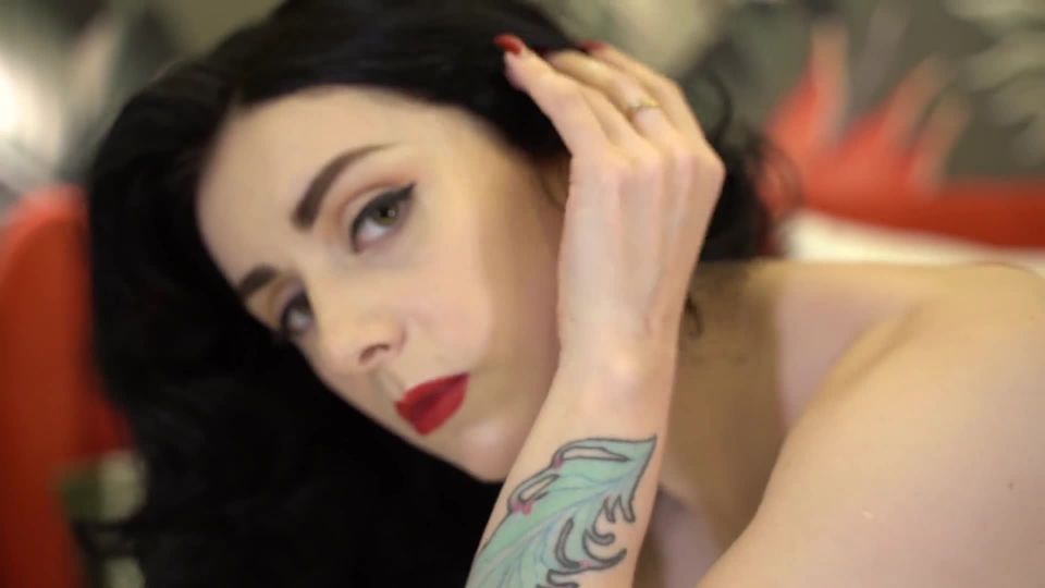online adult clip 25 Miss Ellie Mouse – Naked Goddess and Latex Skirt on fetish porn femdom keep2share