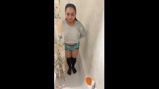 [GetFreeDays.com] Come shower with this curvy Asian in blue jumper and black knee-high socks. Sex Video March 2023