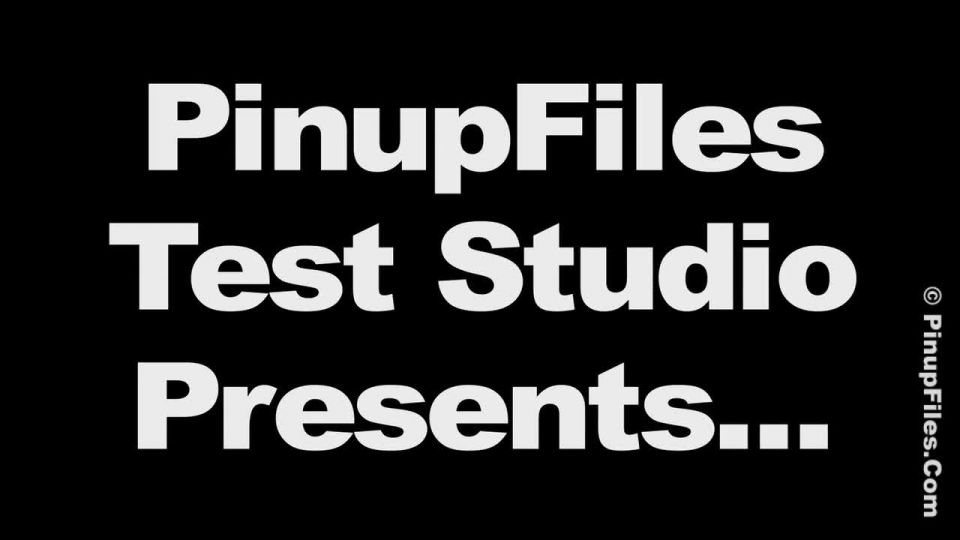 Chloe - Pinup Files Test Studio 1 - MILF