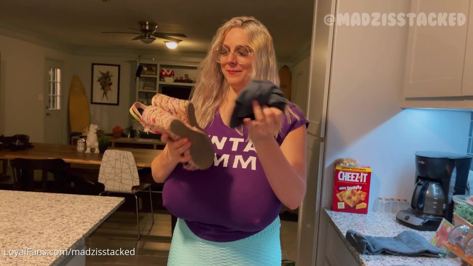 porn video 2 MadzTV / MadzIsStacked – Rental Mommy On the Job, femdom dentist on femdom porn 