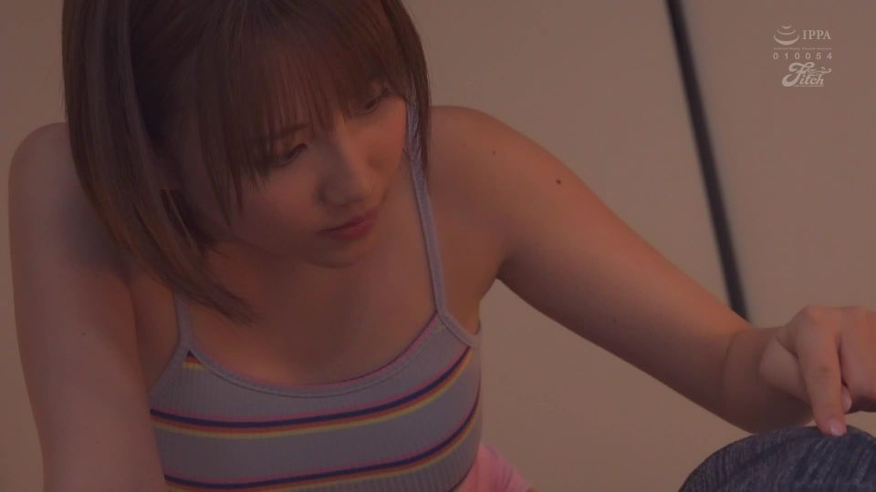 Big brother’s penis is too big! A busty daughter who became captivated by the big dick she saw for the first time in her life dares to beg for sex from her family Amatsuki Azu ⋆.