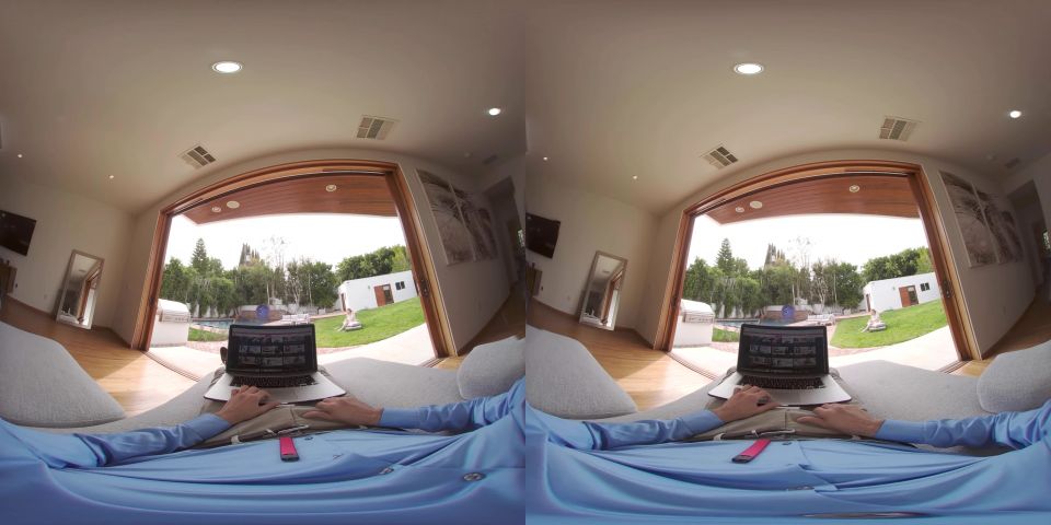 World’s Greatest Stepdad – Nadya Nabakova 4K on virtual reality 