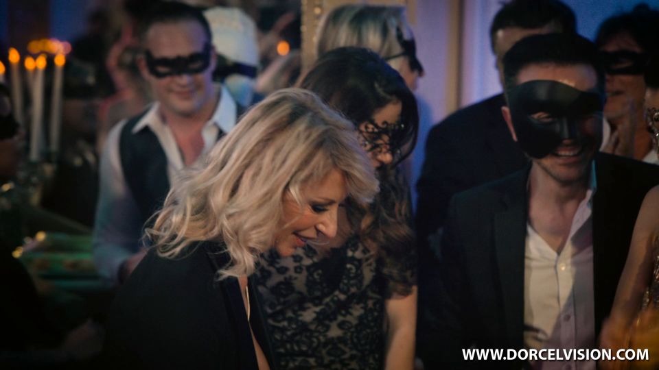 Dorcel Juegos sexuales 2018: Ultimate 4K escena de acción