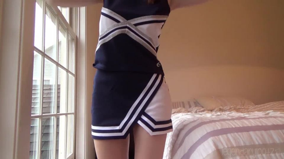 Legendary-CHEER,  on webcam 