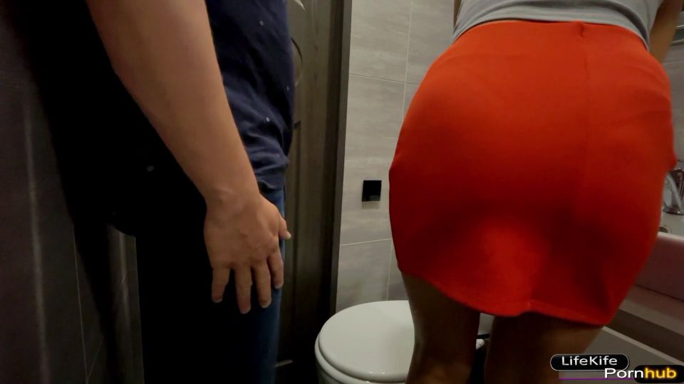 POV PUBLIC SEX  Fucked In The Bathroom Of The Night Club Toilet