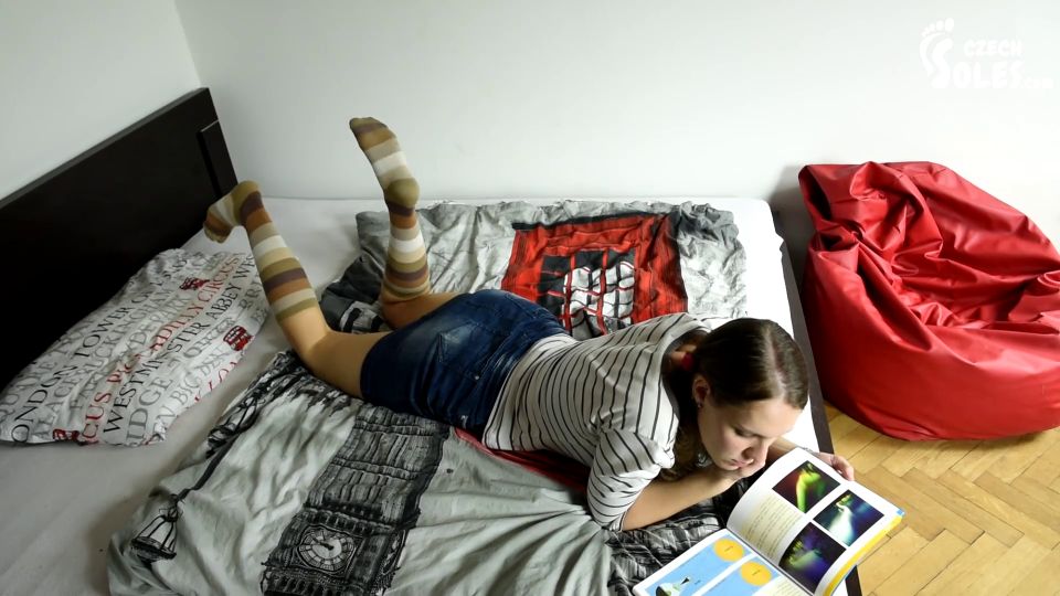 Her School Stockings And Sexy Bare Soles POV (Knee High Socks, POV Foot 