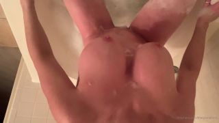 Onlyfans - thetylenebuck - Orgy Size bath  tub Cum join me for the fun - 08-04-2020