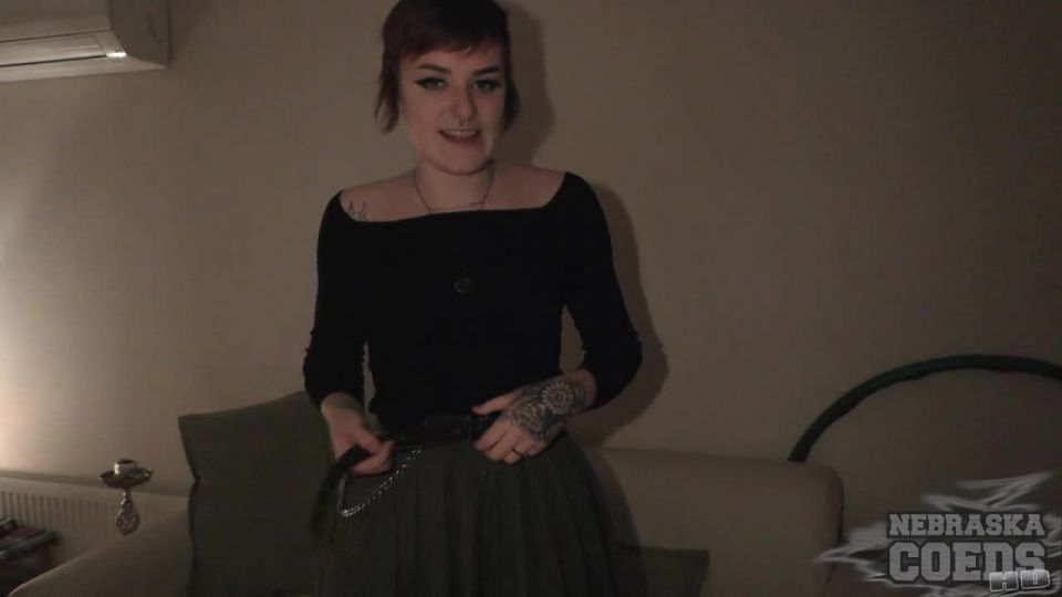 online video 40 femdom mistress slave Fresh Faced 19yo Brille First Time Casting Video, fetish on old/young