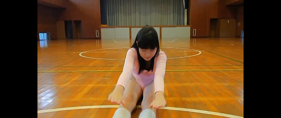 Hatsukoi Ryou Omoi sexy Japanese teen demonstrates hot body international Marin Kato