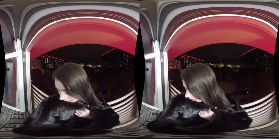 What Happens in Vegas… – Lucie Cline (GearVR)(Virtual Reality)