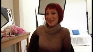 First casting video for redhead debutante Mahylis, strip-tease and blowjob