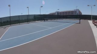 Big booty MILF on the tennis court