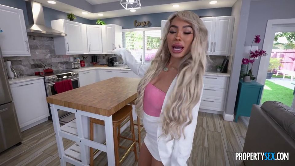 6271 Luna Luxe Im Willing To Do Anything