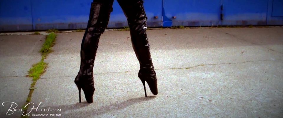 De vuelta en el garaje - LateXperiment.