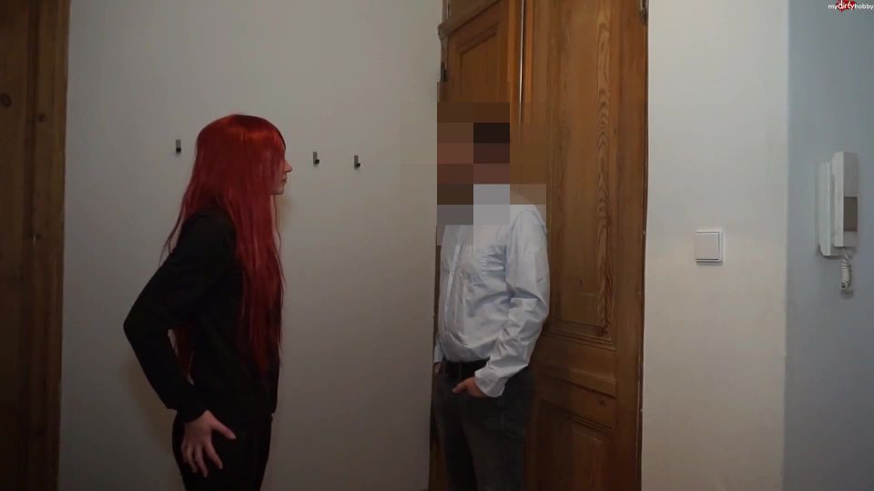 video 16 SarahRoxx - Mietschulden - Dreister Vermieter will ficken  - sex - hardcore porn amateur sissy