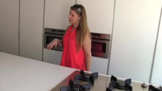 clip 30 Mannentester Sally In De Badkamer - [VurigVlaanderen/MeidenVanHolland] (HD 720p) on femdom porn gyno exam fetish