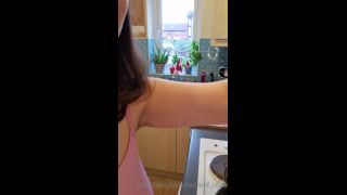 Miss Dawson - themissdawson ThemissdawsonMaking coffee want one - 26-12-2020 - Onlyfans