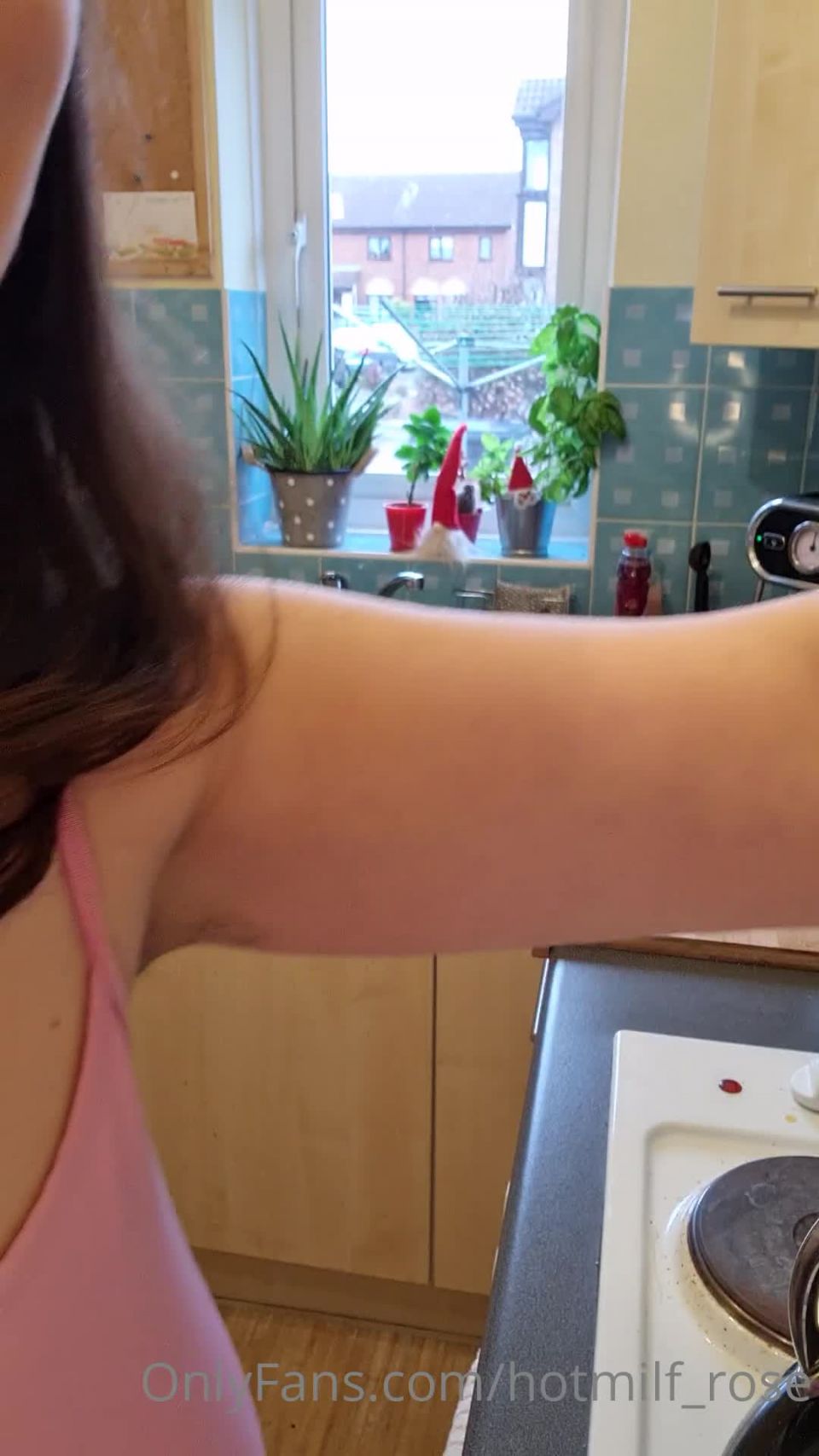 Miss Dawson - themissdawson ThemissdawsonMaking coffee want one - 26-12-2020 - Onlyfans