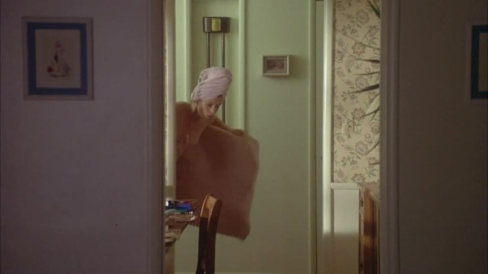 Frances McDormand, Lori Singer – Short Cuts (1993) HDTV 720p - (Celebrity porn)
