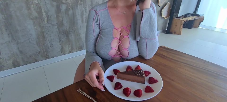 Food Porn the next level by CurvyJules - HD Porn 2022