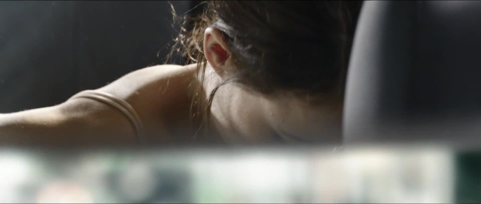 Olivia Wilde – Third Person (2013) HD 1080p!!!