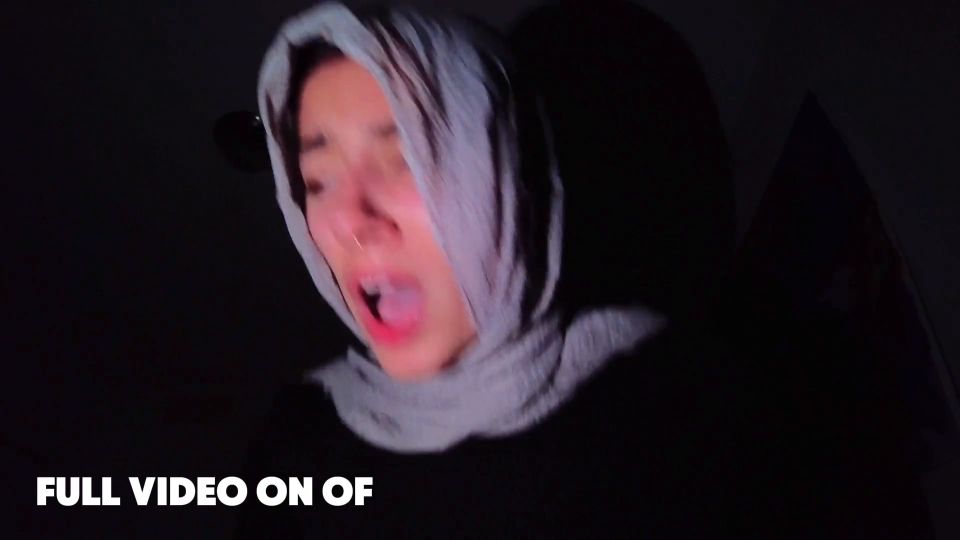 Video My Sisters Muslim Friend Snuck Into My Room LilmissG 1080p Fu...