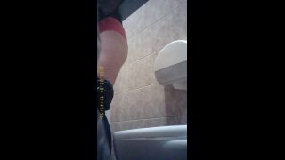 Online Tube Voyeur in Public Toilet - voyeur