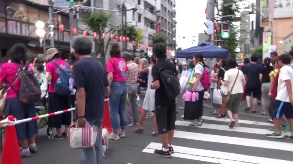 Voyeur Performance 13 - 15308553 on voyeur 