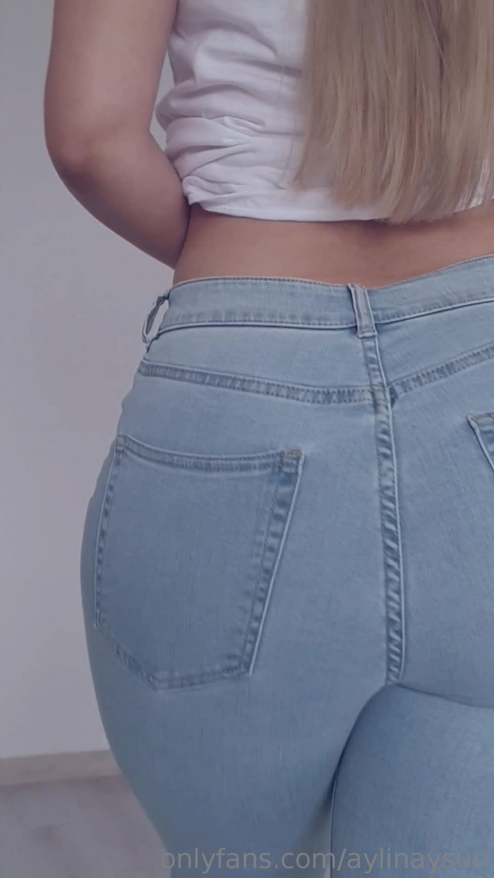 Aylin Aysun () Aylinaysun - jeans fetish some of my favorite things 09-04-2019