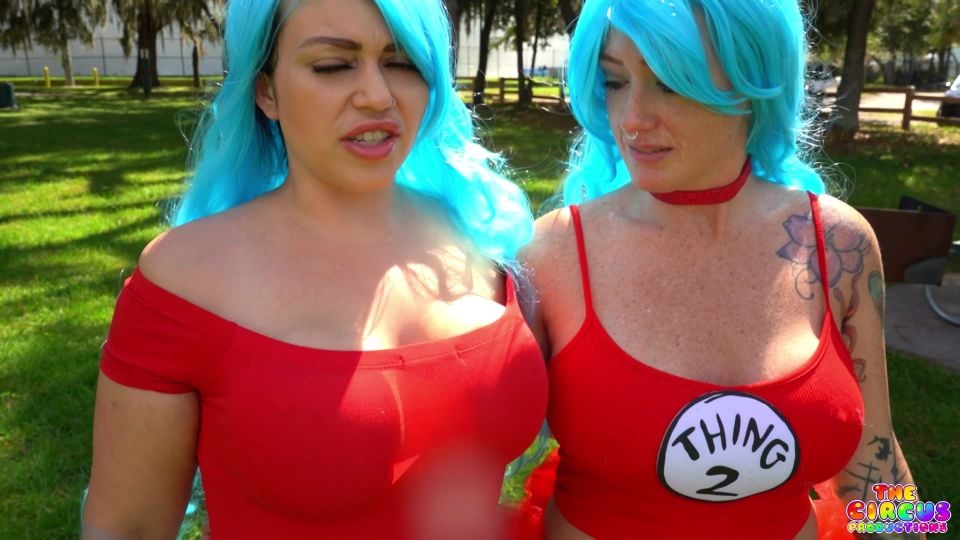 GIbbyTheClown - Clown In The Hat Fucks Thing 1 Thing 2 - Cosplay