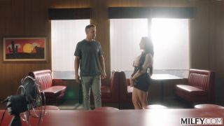 Savanah Storm - Bubble Butt MILF Gets Pounded Hard - Teen
