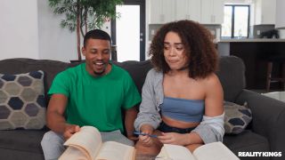 The Love Triangle - Willow Ryder, Charlotte Lavish Sex Cl...