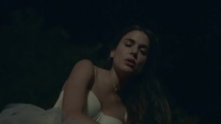 Adriana Ugarte, etc - Parot s01e01-06 (2021) HD 1080p - [Celebrity porn]