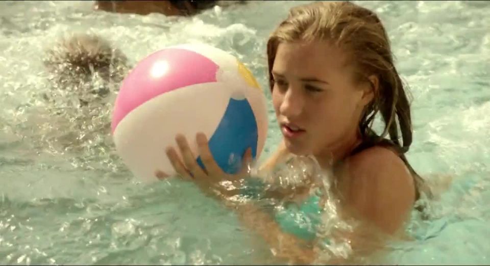 Roxane Peret - Apres le col d'Ispeguy (2016) HD 720p!!!