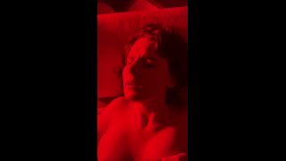 clip adulto gratis 41 Masturbación en una chica de Cumming con grandes tetas naturales Darcy Dark NASHIDNI [Pornhub] (FullHD 1080p)  fetiche  femdom porno gratis