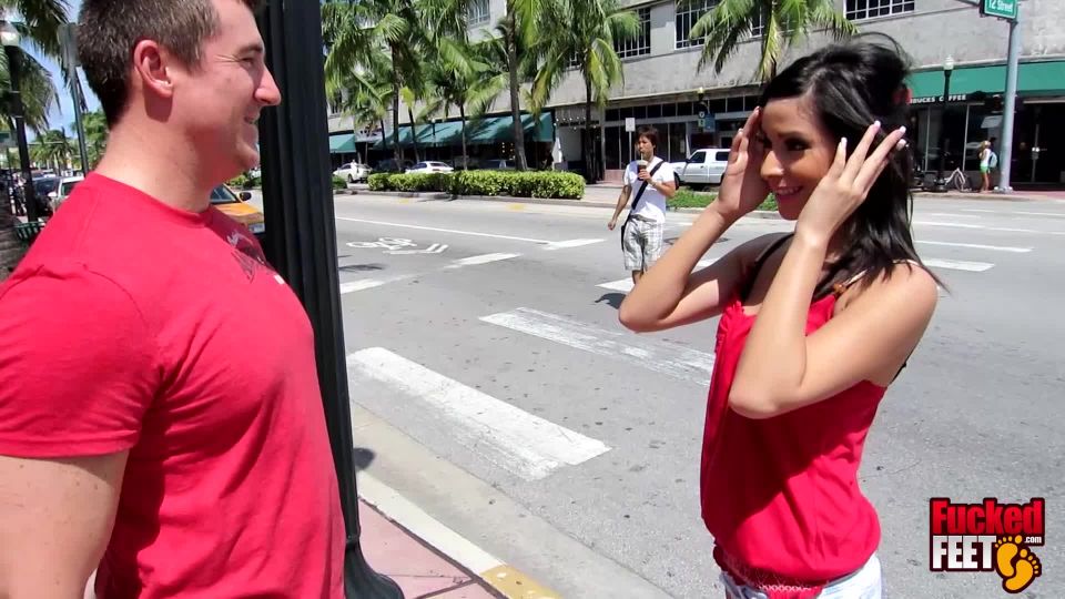 video 32 South Beach Footjob! – Layla Lopez – September 19th 2019 on handjob porn my husband has a foot fetish