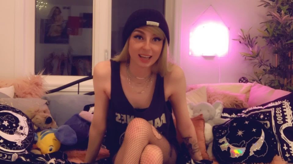 online video 40 cutiepii33quinn  - worship my girl cock loser [FullHD 1080p], femdom sub on fetish porn 