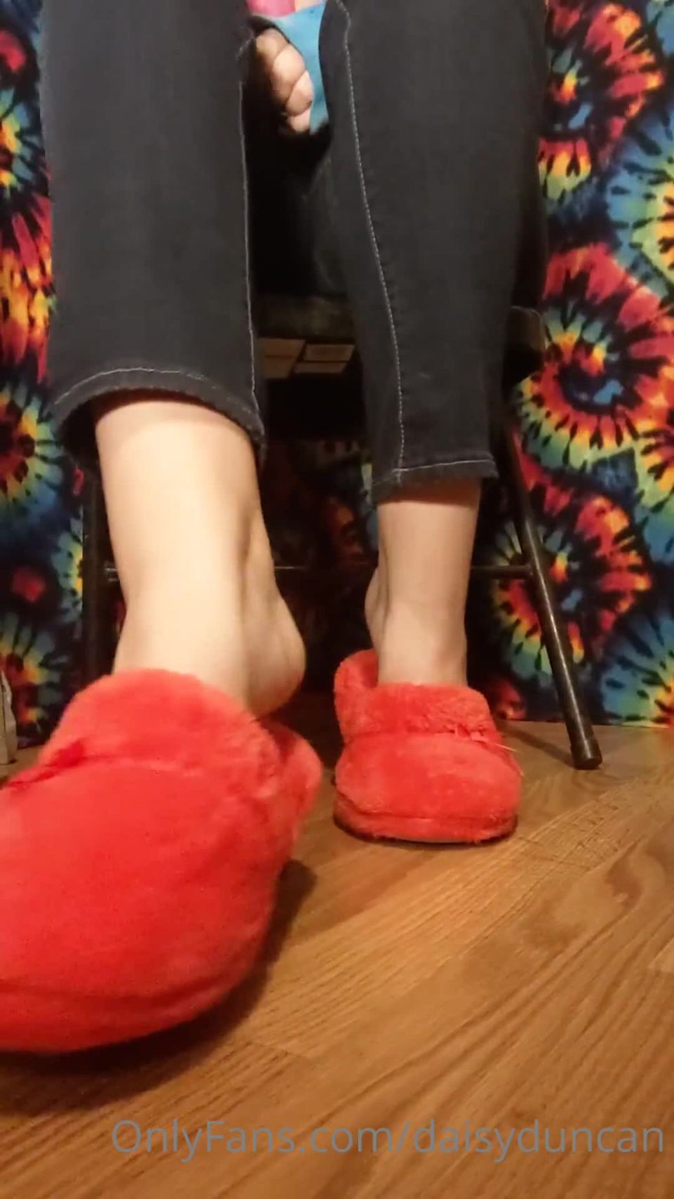 Daisy Duncan () Daisyduncan - red slippers tease from a while back do you enjoy dangling 10-05-2020