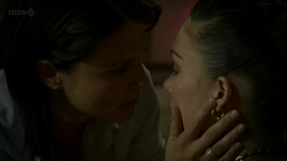 Anna Skellern, Heather Peace – Lip Service s02e06 (2012) HD 720p - [Celebrity porn]