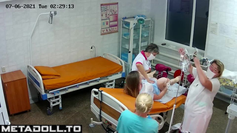 Metadoll.to - Vaginal exam women in maternity hospital 2