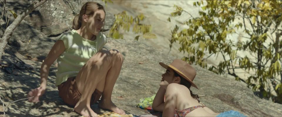 Priscila Bittencourt, Isabela Torres - As Duas Irenes (2017) HD 1080p - (Celebrity porn)