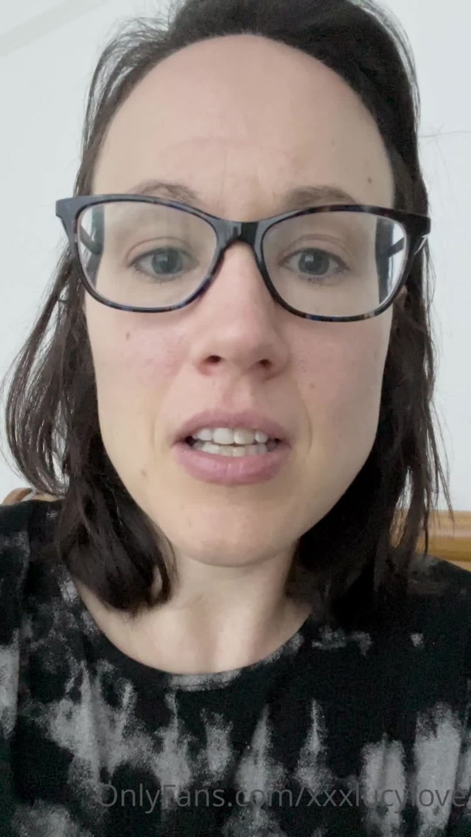 Hot Wife Lucy - xxxlucylove () Xxxlucylove - its been a bit of a difficult day for me todayill catch up with all messages tom 24-05-2021