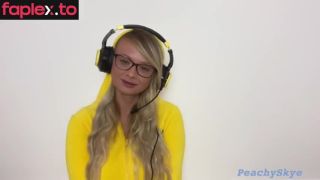 [GetFreeDays.com] Pika Gamer Girl On Cam Adult Stream April 2023