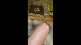 Remi Reagan () Remireagan - bubble bath tease 26-03-2020