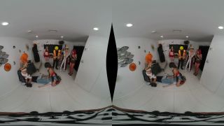 Dial M For MILF Cassie Del Isla, Linda Lan 17-11-2024 - Blowjob