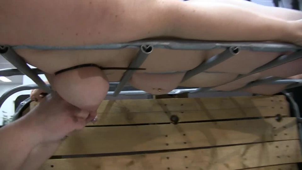 Live Cable Ties And Weights bdsm 
