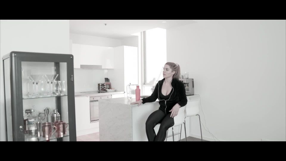 Esclavo: Nikki, Señora: Natasha ZareLa entrega - Fancy...