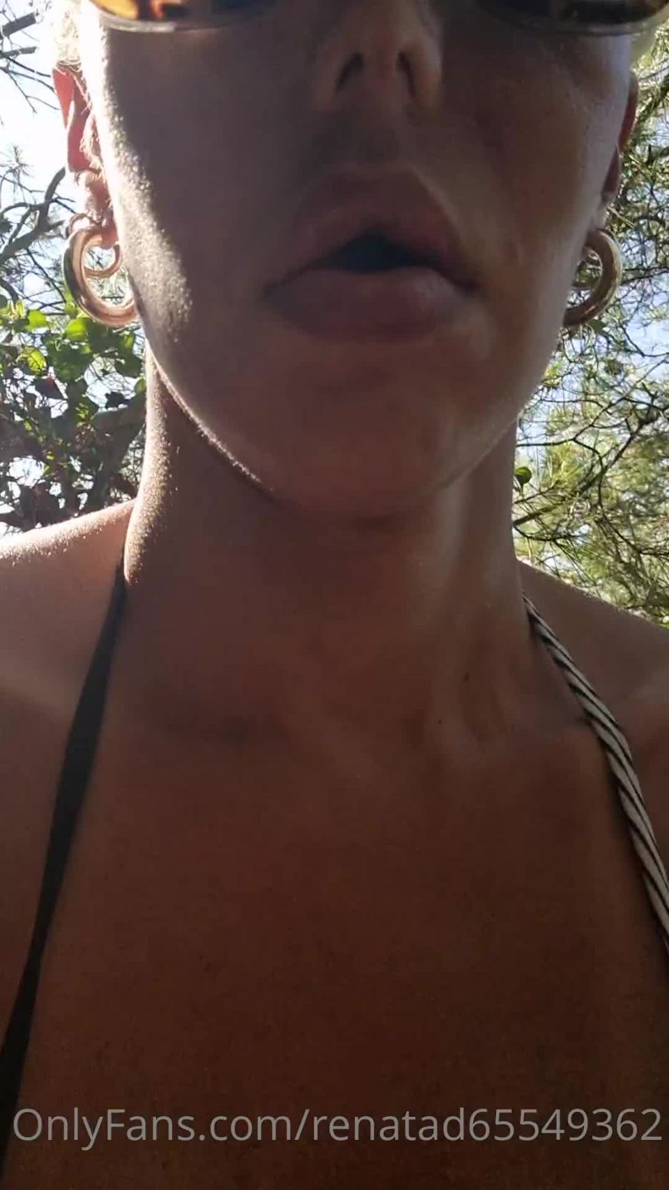 Renatadavila - renatad65549362 () Renatad - delicious blowjob on the beach 09-09-2021